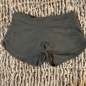 Lululemon Speed Up Short *2.5”